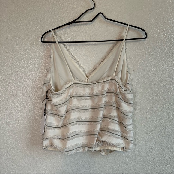 NWT ASTR Cream Gray Wrap Fringe Tank Top Size Large - Picture 5 of 9